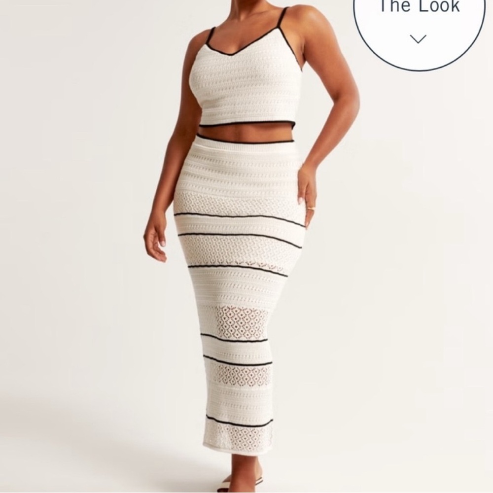 Abercrombie and Fitch Crochet-Style Maxi Skirt | Size M